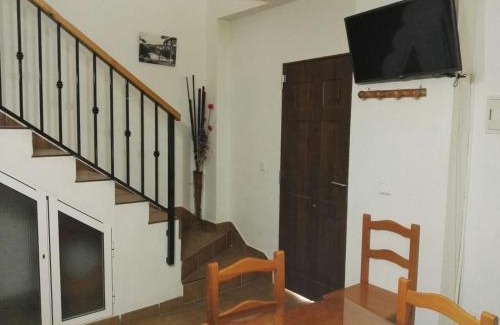 Arroyo Frio House | Del Romero