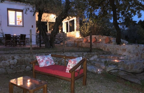 Skopelos Cottage | Del & Sol 2 seaside semi detached cottage.