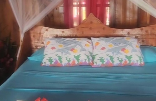 Tierra Oscura Bed & Breakfast | Delaluna