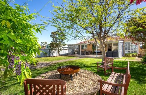 Culburra Beach House | Delamere - Pet Friendly with Fireplace & Firepit