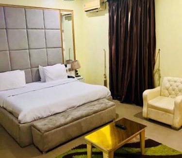 Benin City Hotel | Delano hotel and suites