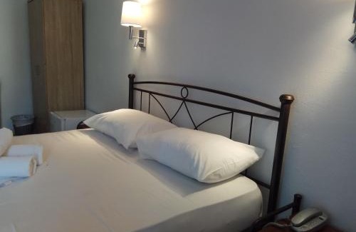 Piraeus Hotel | Delfini Hotel