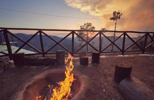 Shimla RV Rental | Delicate camp E