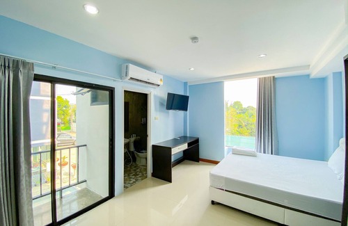 Phra Khanong Hotel | Delighted Bangkok Hotel