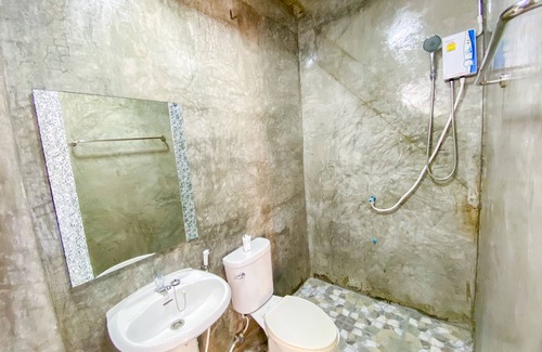 Phra Khanong Hotel | Delighted Bangkok Hotel