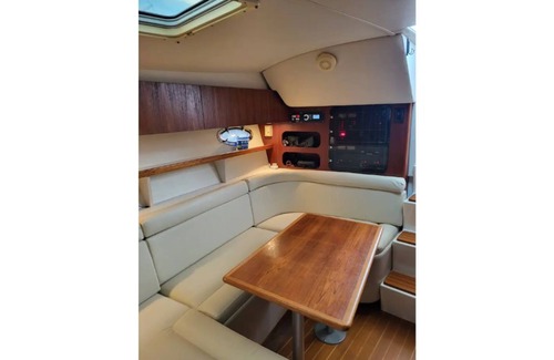 Southwind Boat Rental | Delightful 1-Bedroom Boat w/Bay View