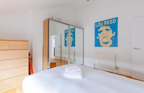 Tollington Apartment | Delightful 1BD Flat in Upper Holloway, N London