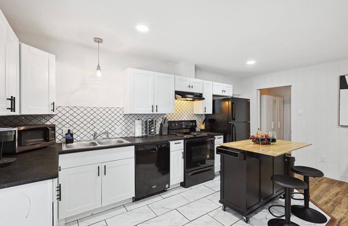 Fort Worth Apartment | Delightful 1BR 1BA Cozy Flat