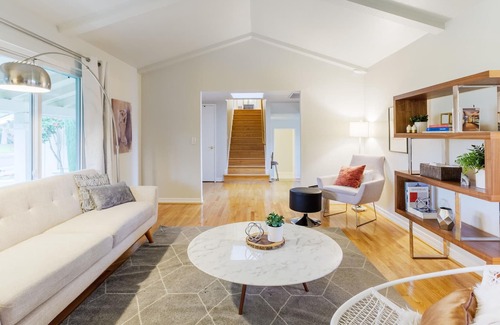 Almaden House | Delightful 4BR House in San Jose w/ Yard