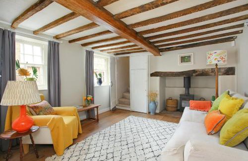 Sandwich House | Delightful Bee Cottage, Sandwich