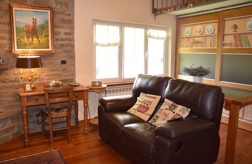Cassinelle House | Delightful country house among woods, vegetable gardens and vineyards