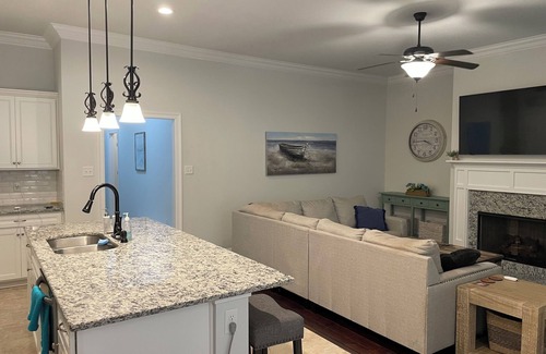 Lake Charles House | Delightful Dianne: 3-bedroom home in charming Lake Charles