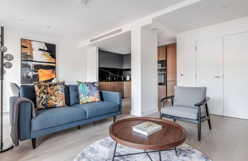 Clerkenwell Apartment | Delightful Farringdon 1BR w/Pool, nr Station & Dining, by Blueground