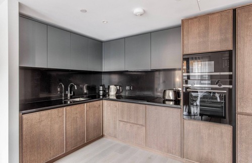 Clerkenwell Apartment | Delightful Farringdon 1BR w/Pool, nr Station & Dining, by Blueground