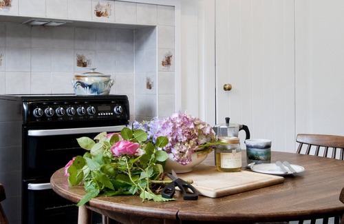 Gatehouse-of-Fleet House | Delightful holiday home in Gatehouse Of Fleet, Kirkcudbrightshire