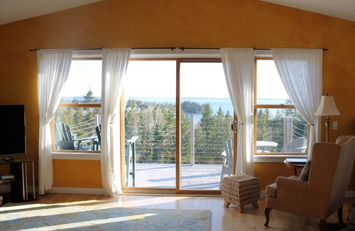 West Tremont House | Delightful Maine Home with Panoramic Views of Water and Sky!