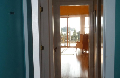 West Tremont House | Delightful Maine Home with Panoramic Views of Water and Sky!