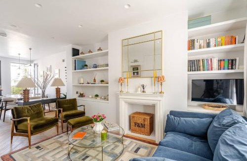 Campden House | Delightful Notting Hill 2 bed House with garden