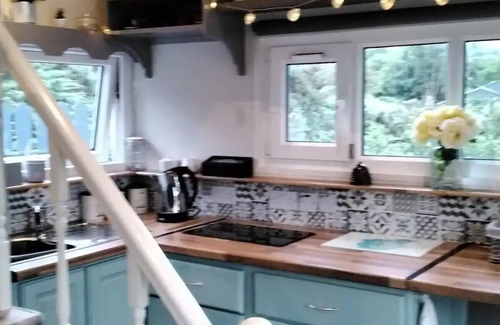 Dublin House | Delightful Tiny House with stunning views in the Dublin Mountains!nn