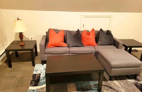 Elizabeth House | Delightful well located one bedroom attic