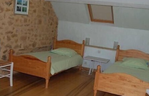 Gourdon Cottage | Delightfully restored barn in lush French countryside