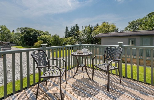 Windermere Cabin | Dell Lodge - a holiday lodge that sleeps 2 with an en-suite