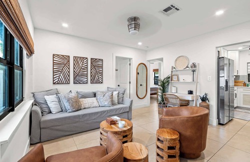 Delray Beach Villa | Delray Bch Private 2-Unit Retreat w/Heated Pool