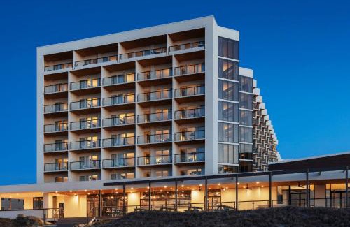 Northeast Virginia Beach Resort | Delta Hotels by Marriott™ Virginia Beach Waterfront Suites