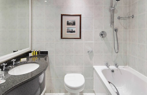 Durham Hotel | Delta Hotels Durham Royal County