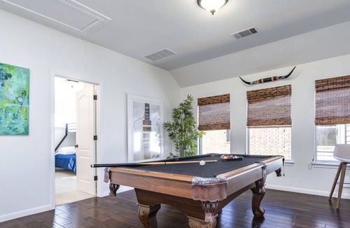 Milwood House | Delux Accomodations | 4 Minutes to Domain