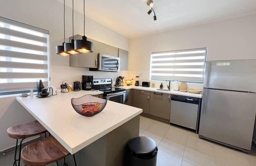 Gold Coast Villa | Deluxe 2-bdr condo in Gold Coast - Malmok/Au~126A