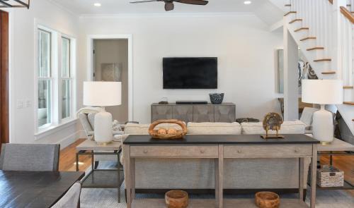 Palmetto Bluff House | Deluxe 3 Bedroom Moreland Village Home 5541