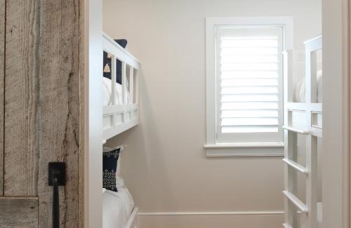 Palmetto Bluff House | Deluxe 3 Bedroom Moreland Village Home 5541