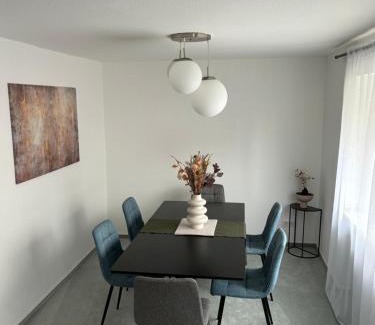 Backnang Apartment | Deluxe Apartment Ella