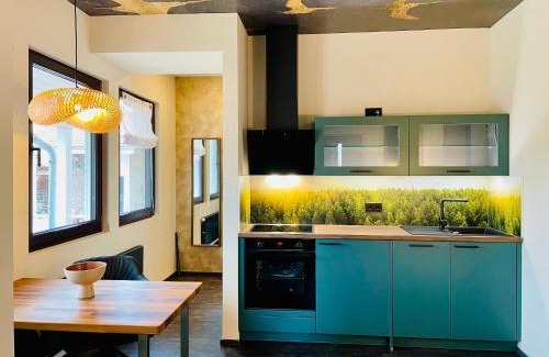 Altlandsberg Apartment | Deluxe Apartment im Grünen mit Balkon und Frühstück im Hotel Reindahls