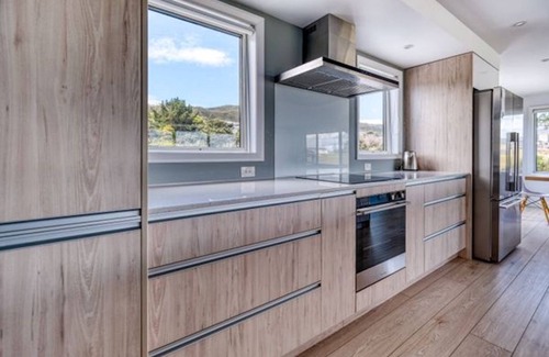 Karkari Peninsula House | Deluxe Break Away