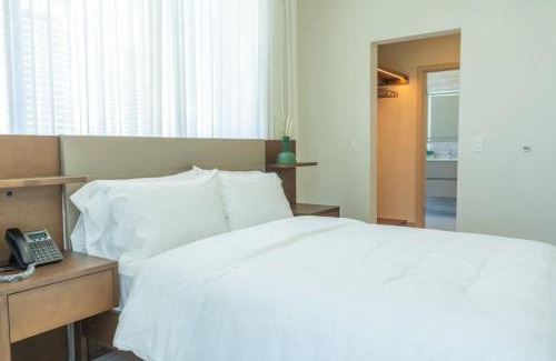 Costa del Este House | Deluxe Condo Suite 1BR with City View