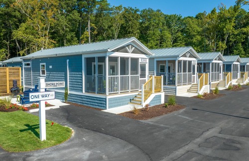 Ocean City Cottage | Deluxe Cottage - 2 Bedroom Cabin 2 - Deluxe Cottage with two bedrooms.