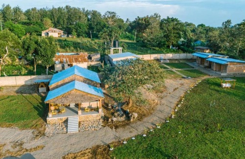 Arusha House | Deluxe Double Room 8 at Rafiki Retreat