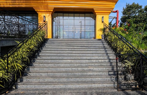 Jamshedpur House | Deluxe Double Stays Near Paridh Crossing