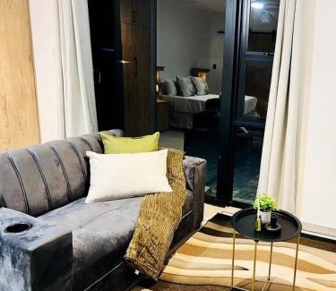 Beacon Bay Apartment | Deluxe Dwelling 2
