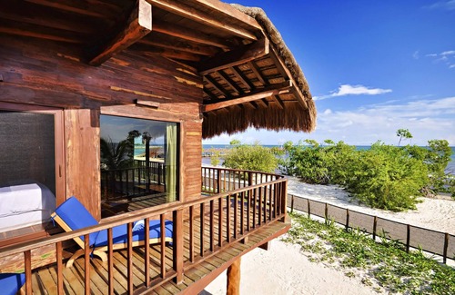 Villa Juarez Villa | Deluxe Handcrafted 4 BR Oceanfront Treehouse w/Private Chef - all meals included