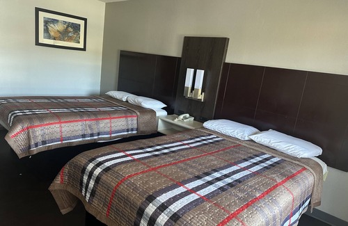 Augusta Hotel | Deluxe INN Augusta