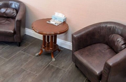 Islington - City Centre West Hotel | Deluxe Inn