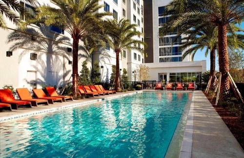 Lake Nona Medical City Apartment | Deluxe King Room Near VA Medical Center ORL