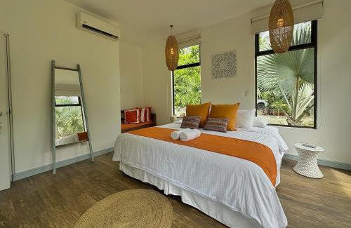 Chiguata House | Deluxe King Room with Garden Views