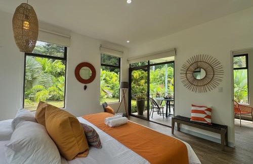 Chiguata House | Deluxe King Room with Garden Views
