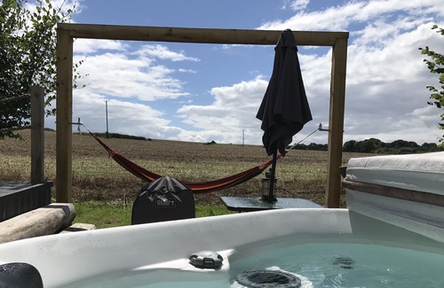 Ewelme Apartment | Deluxe Lodge Copse Lodge at The Chilterns View