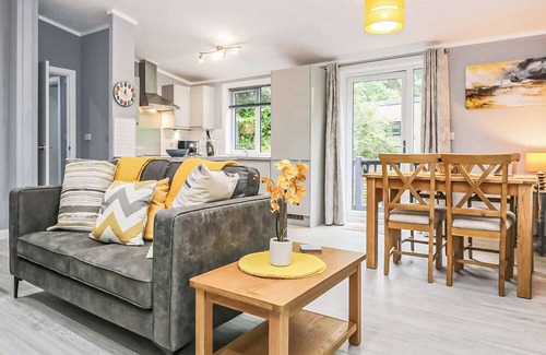 Allithwaite Ski Chalet | Deluxe lodge designed with luxury in mind.