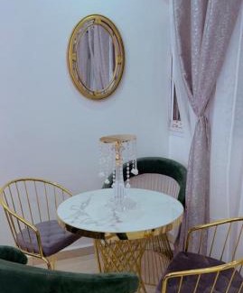 Buea House | Deluxe Mansion